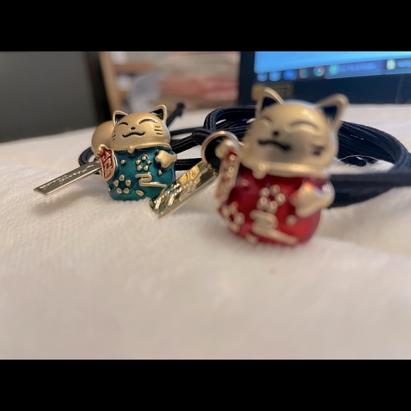 Lucky Cat hair ties(one blue one red) - Picture 1 of 2